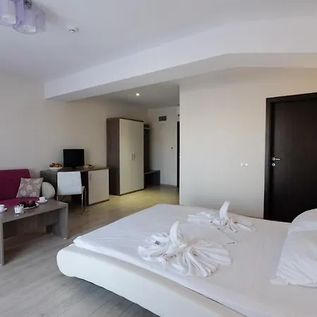 Royal Paradise 3* Navodari