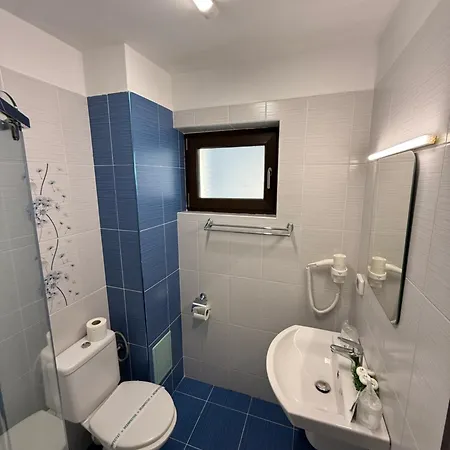 Royal Paradise Guest house 3*