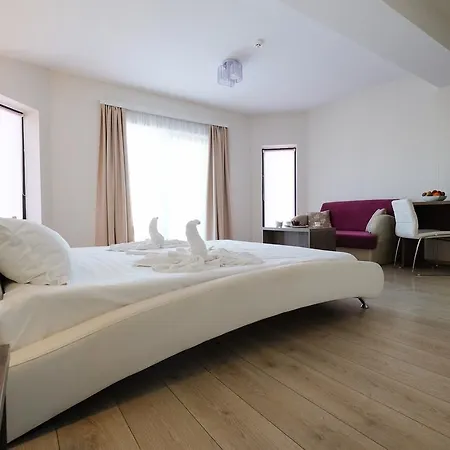 Royal Paradise 3* Năvodari