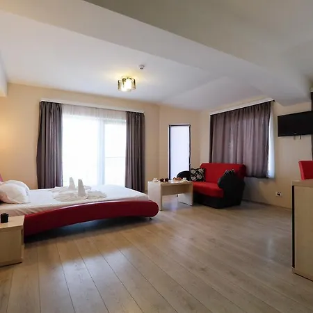 Royal Paradise Guest house 3*