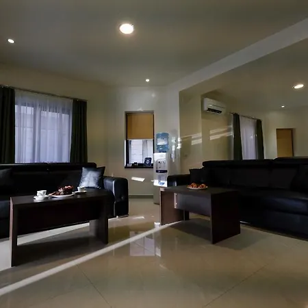 Royal Paradise Guest house 3*